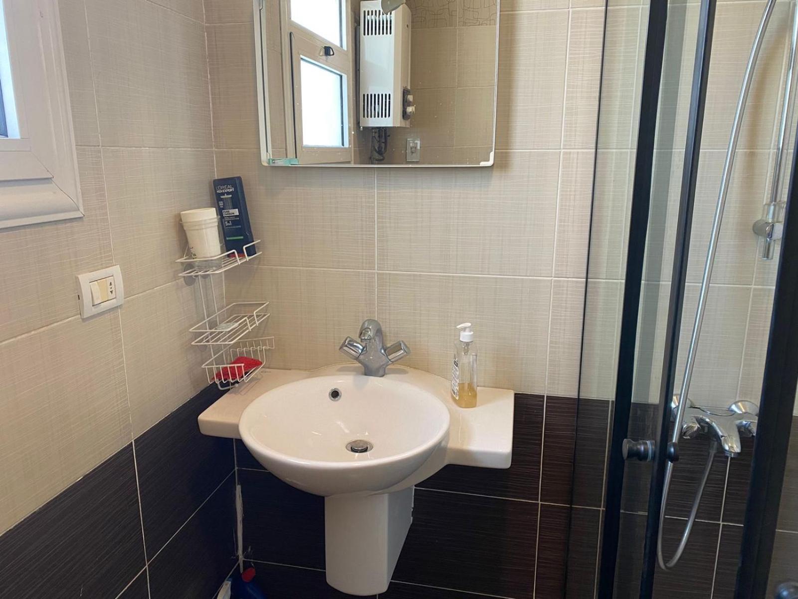 Smart Space,chill Vaibes-2br In A Prime Spot Madinaty